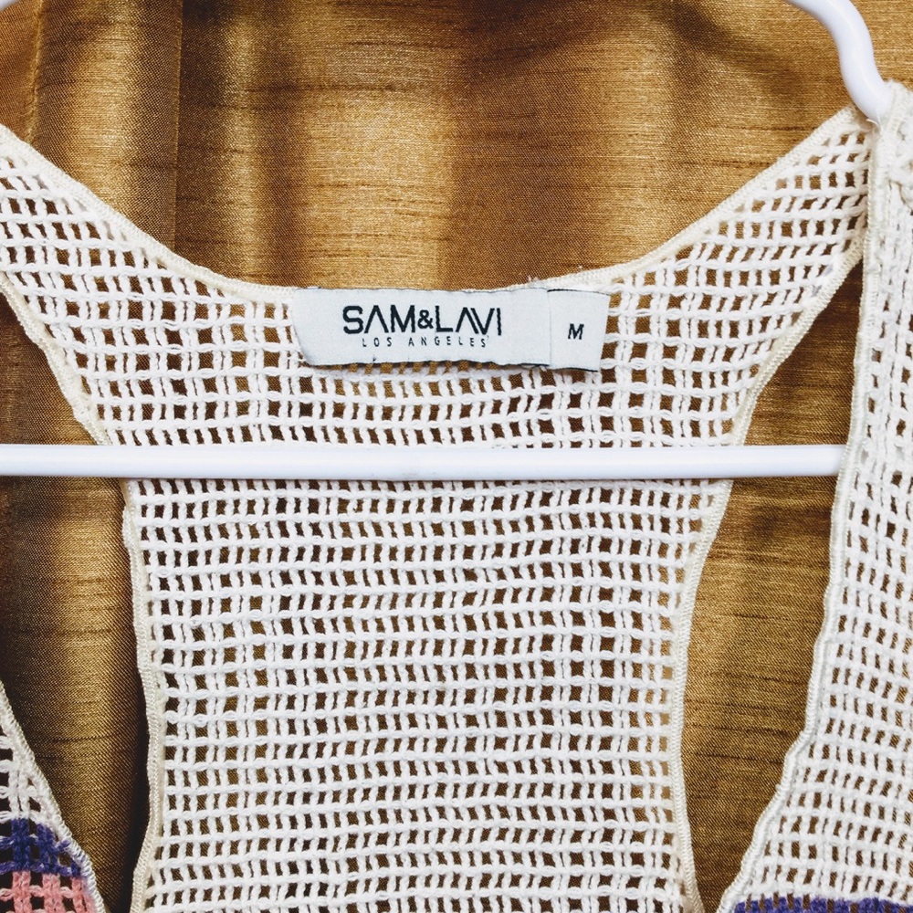 Sam & Lavi Razorback Tank Top - Picture 2 of 3